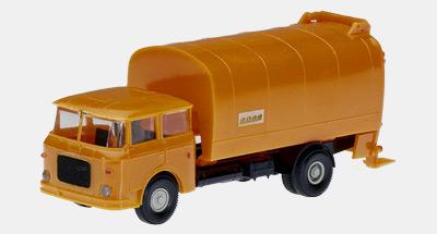 Skoda garbage truck<br /><a href='images/pictures/Hruska/78029.jpg' target='_blank'>Full size image</a>